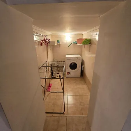 Apartment автентична